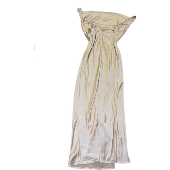 NWOT! Lionesses cream colored maxi dress size large - Picture 3 of 4